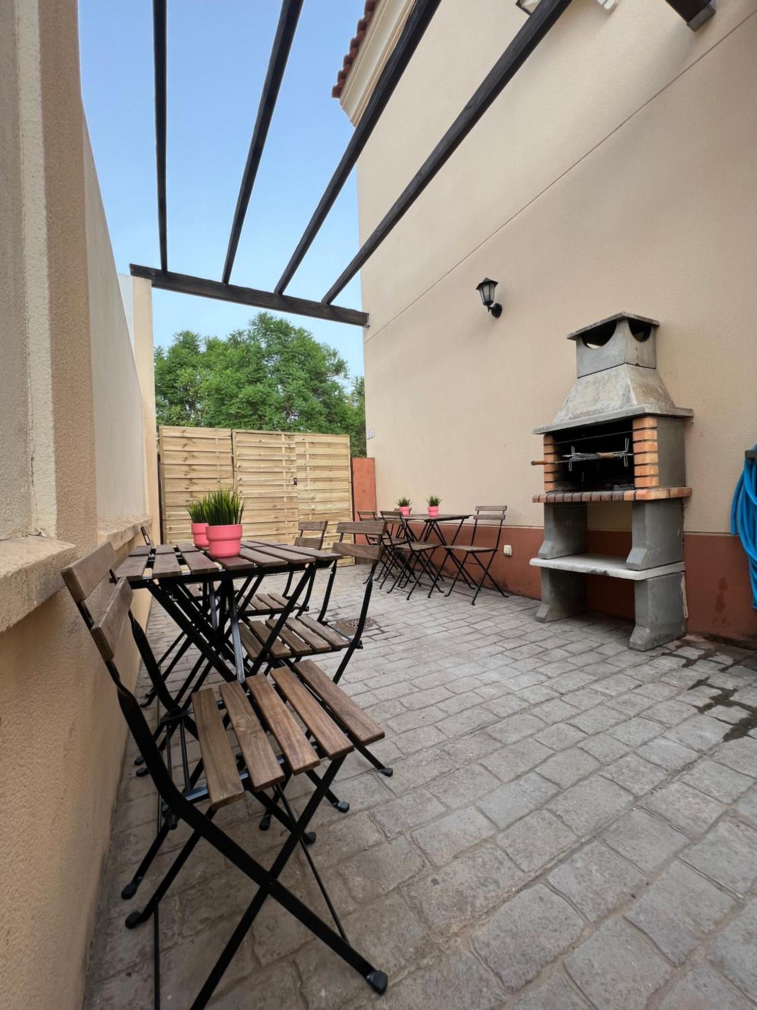 Apartamentos Sevilla Deluxe Rosales Los Rosales  Exterior foto